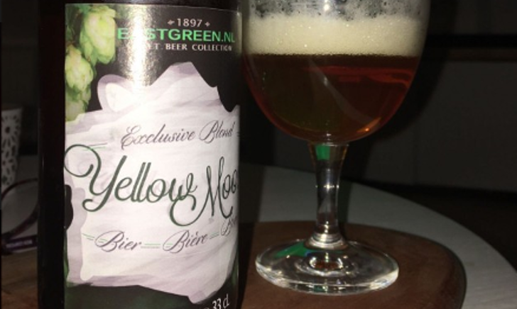 Glas gevuld met Yellow Moon Excl. Blond.